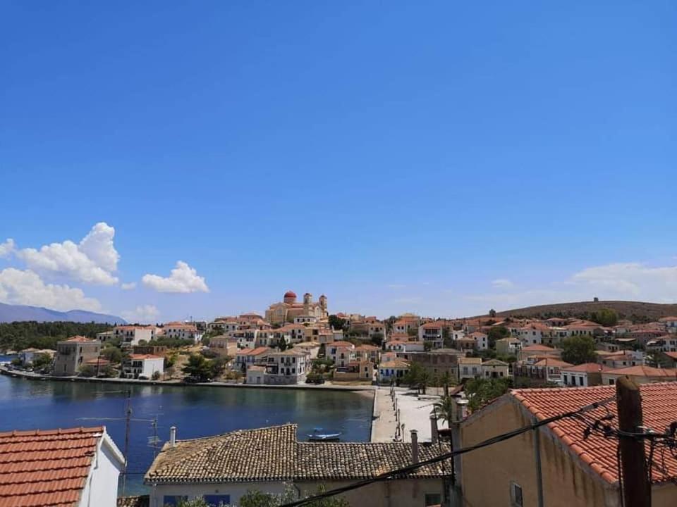 Sea View ,